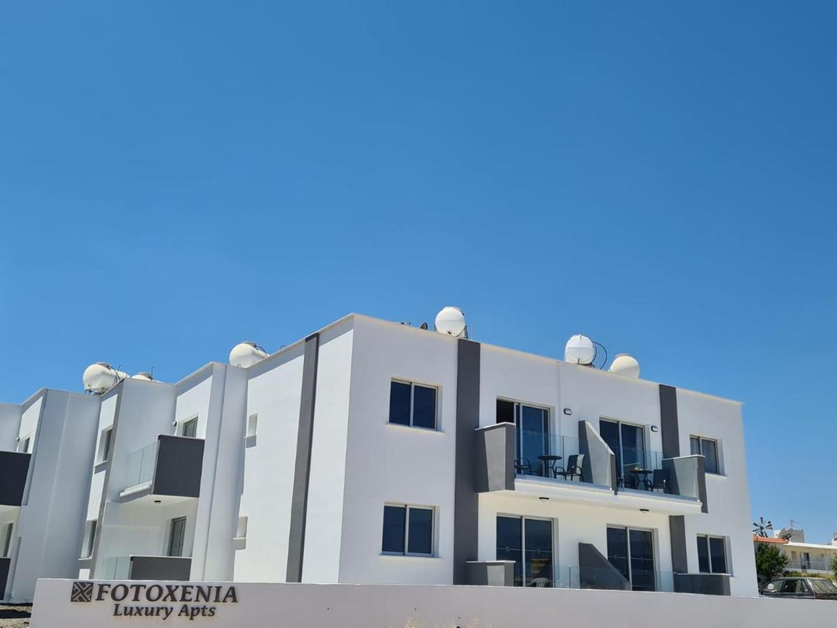 Fotoxenia Luxury Apts 파라림니 외부 사진