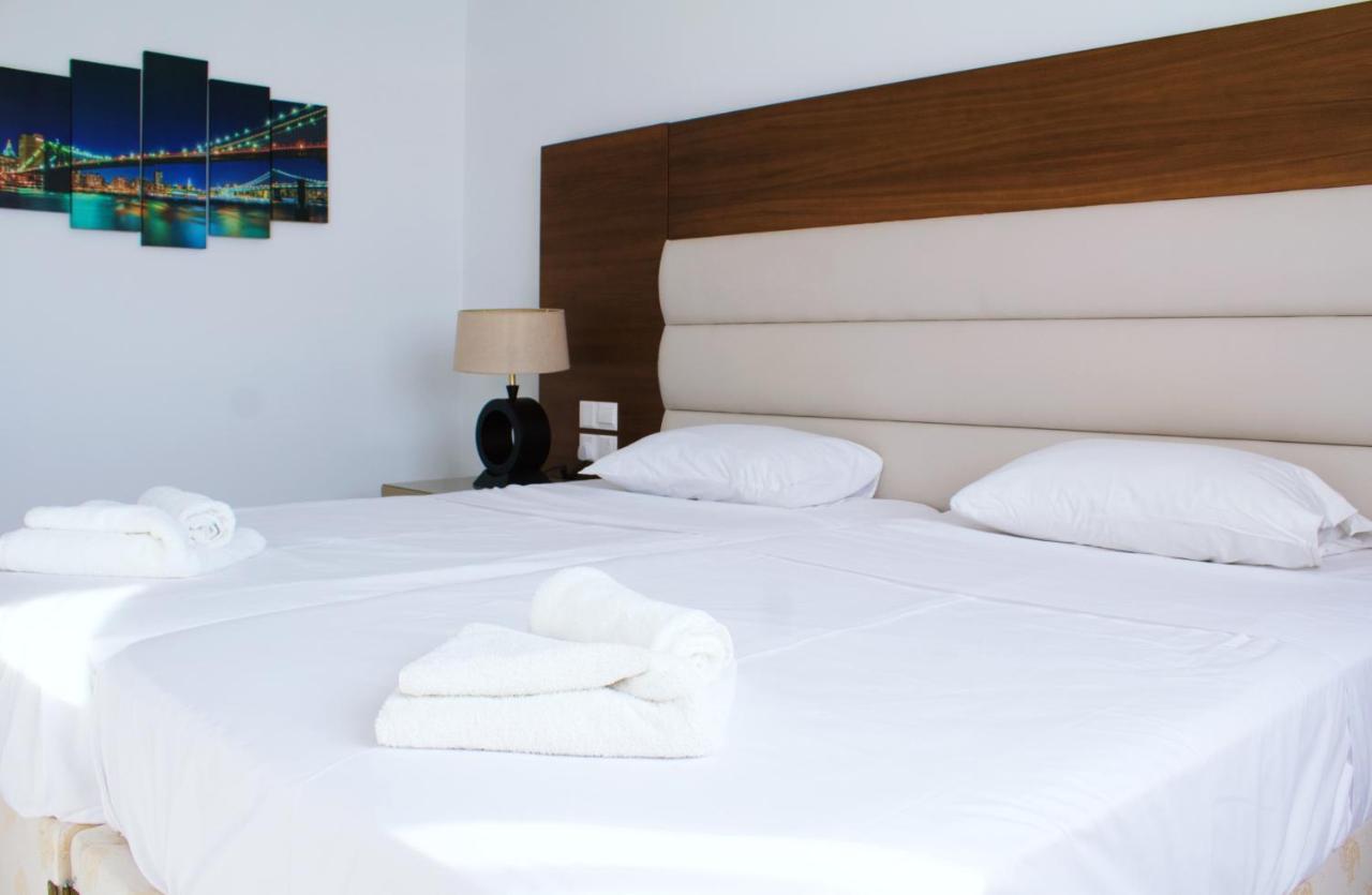 Fotoxenia Luxury Apts 파라림니 외부 사진